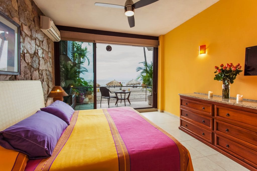 Vallarta-Shores-suite1-4